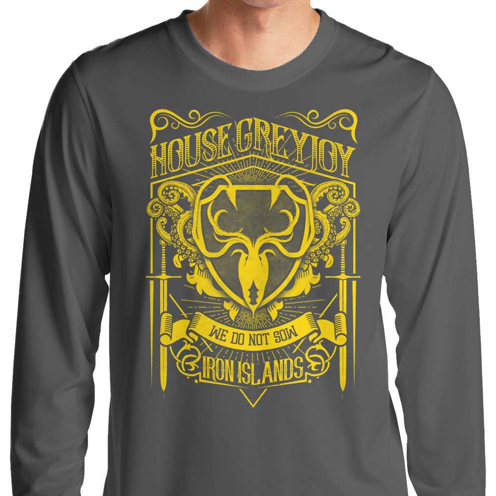 Classic Vintage Kraken Long Sleeve T-Shirt for Fashion Enthusiasts
