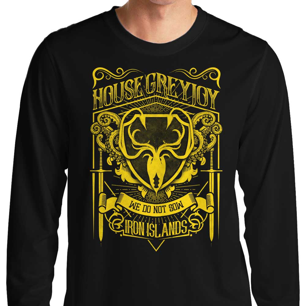 Classic Vintage Kraken Long Sleeve T-Shirt for Fashion Enthusiasts