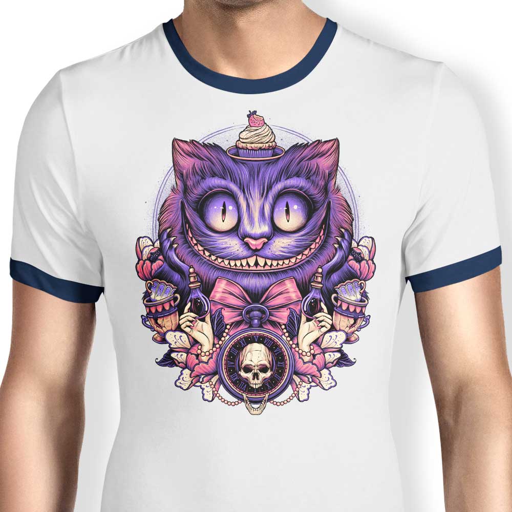 The Enigmatic Smile - Men's Stylish Ringer T-Shirt