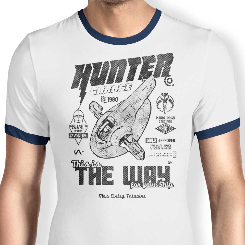 Arinesart's Hunter Garage Men's Ringer Style Cotton T-Shirt